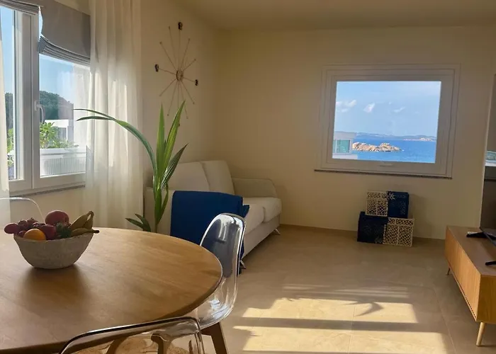 La Dolce In * Baja Sardinia